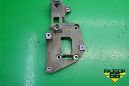 Кронштейн генератора (1.6л BSF) (06F903143F) для Skoda Octavia (А5) с 2004-2013г (Октавия)