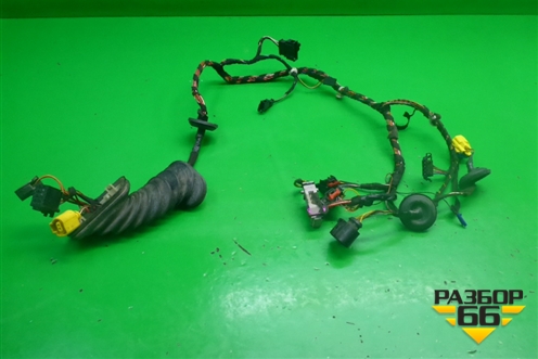 Проводка двери передней правой для Skoda Octavia (А5) с 2004-2013г (Октавия)