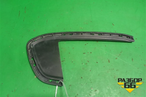 Накладка на решетку радиатора (после 2018г правая) (86354F1600) для Kia Sportage с 2016-2022г (Спортеидж 4)