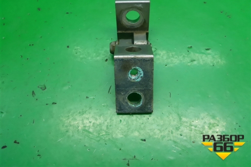 Петля двери передней левой верхняя (6Y0833401C) для Skoda Octavia (А5) с 2004-2013г (Октавия)