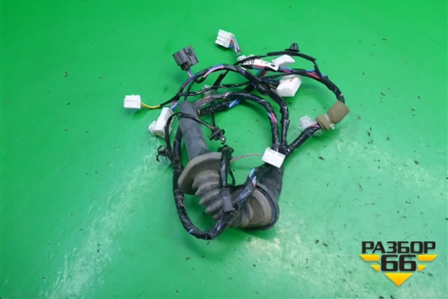 Проводка двери передней правой (8512B725) для Mitsubishi ASX с 2010г (АСХ)