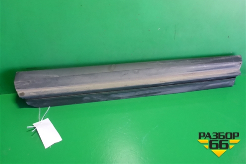 Накладка двери передней правой (7507148100) для Lexus RX 350 c 2015г (РХ)