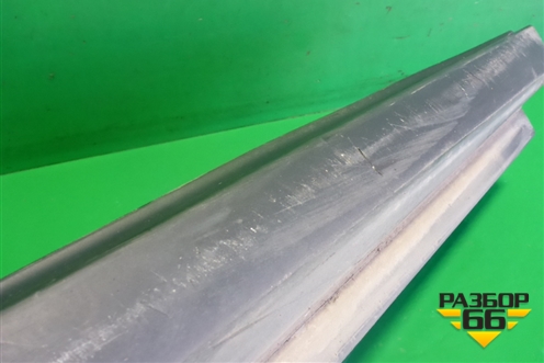 Накладка двери передней правой (7507148100) для Lexus RX 350 c 2015г (РХ)