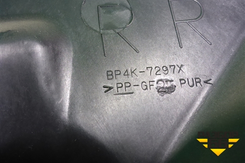 Стеклоподъёмник электрический задний правый (BP4K7297X) для Mazda Mazda 3 (BK) с 2003-2009г 