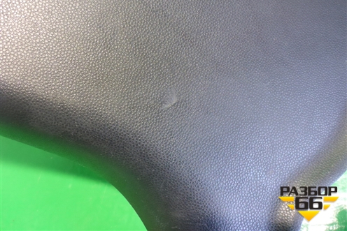 Обшивка стойки центральная нижняя левая (BP4K68231) для Mazda Mazda 3 (BK) с 2003-2009г 