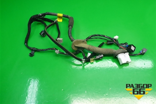 Проводка двери передней правой (916104D011) для Kia Carnival с 2005-2014г (Карнивал 2)