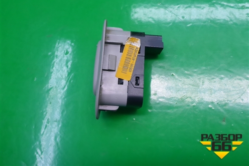 Кнопка (открывания кузовного стекла) (935904D600QW) для Kia Carnival с 2005-2014г (Карнивал 2)