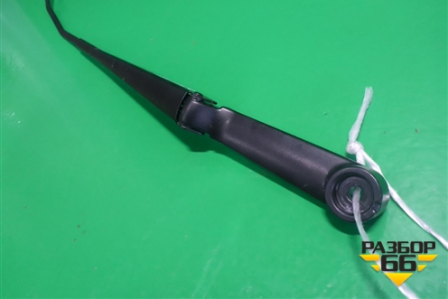 Поводок стеклоочистителя правый (1117520506604) для VAZ Granta/Гранта