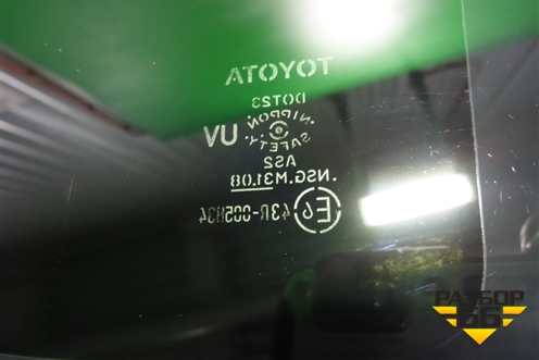 Стекло глухое правое (6271042310) для Toyota Rav-4 с 2012-2019г (Рав 4)
