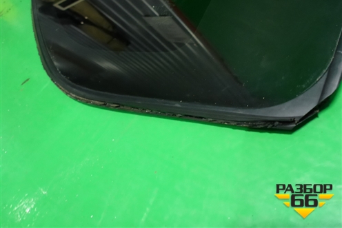 Стекло глухое правое (6271042310) для Toyota Rav-4 с 2012-2019г (Рав 4)