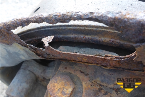 Кулак поворотный передний левый  (барабанные тормоза) для Scania 4 Series с 1995-2005г