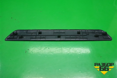 Накладка порога внутренняя переднего правого (в проём седан) (85882A7000) для Kia Cerato с 2013г (Серато 3)