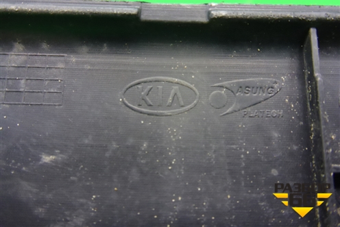 Накладка порога внутренняя переднего правого (в проём седан) (85882A7000) для Kia Cerato с 2013г (Серато 3)