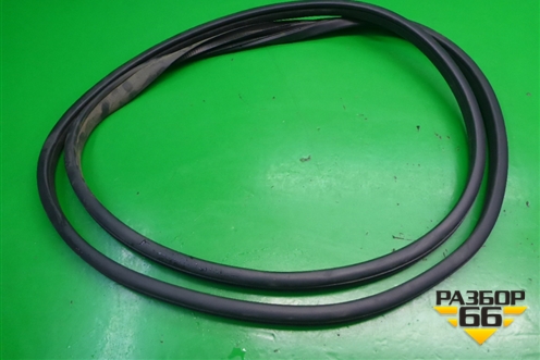 Уплотнитель двери (передней правой на кузов) для Mazda Mazda 3 (BM) с 2013-2019г