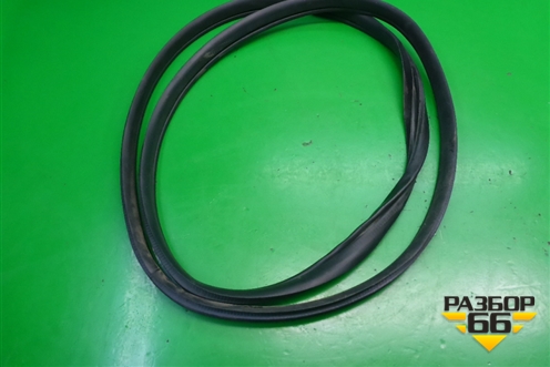 Уплотнитель двери (задней левой на кузов) для Mazda Mazda 3 (BM) с 2013-2019г