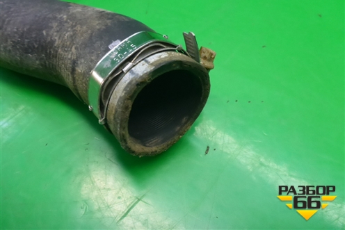 Патрубок системы охлаждения (на радиатор верхний) для Citroen C4 с 2005-2011г (С4)