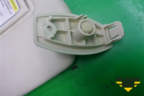 Козырёк солнцезащитный правый для Citroen C4 с 2005-2011г (С4)