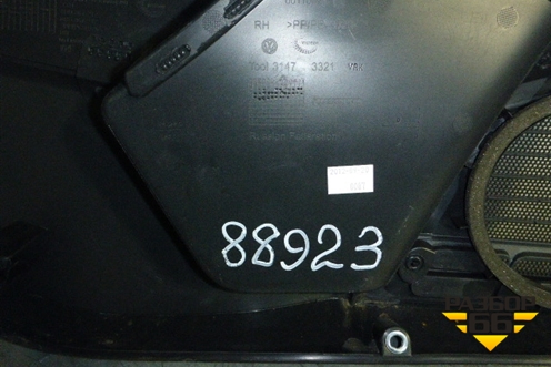 Обшивка двери задней правой под электрику (6RU867212) для Volkswagen Polo (седан) с 2010г (Поло)