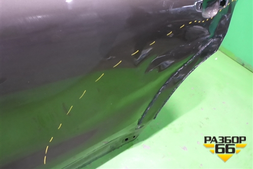 Дверь задняя левая (7P0833111A) для Volkswagen Touareg с 2010-2018г (Туарег)