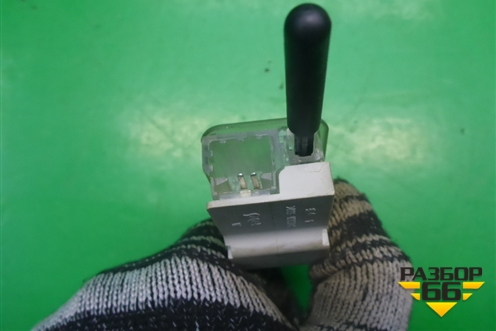 Плафон салонный (в бардачок) для Citroen C4 с 2005-2011г (С4)