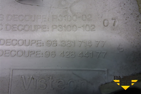 Обшивка стойки лобового стекла левая (9638171477) для Citroen C3 с 2002-2009г (С3)