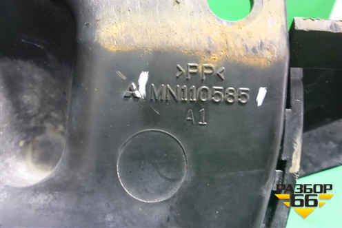 Воздухозаборник воздушного фильтра (MN110585) для Mitsubishi Grandis с 2004г (Грандис)