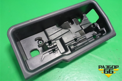 Ящик инструментальный в багажник (левый) (MR996259) для Mitsubishi Grandis с 2004г (Грандис)