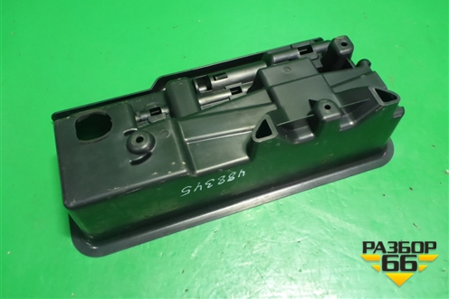 Ящик инструментальный в багажник (левый) (MR996259) для Mitsubishi Grandis с 2004г (Грандис)