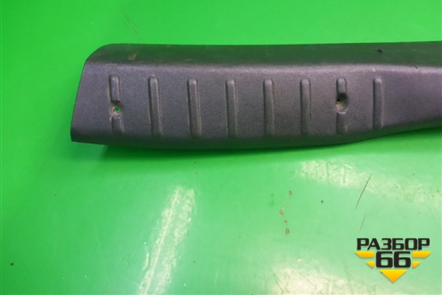 Обшивка багажника (на заднюю панель) (9643259677) для Citroen C3 с 2002-2009г (С3)