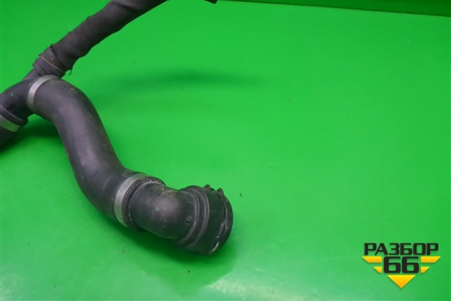 Патрубок системы охлаждения для Mercedes Benz AMG GT C190 с 2015г (АМГ ГТ)