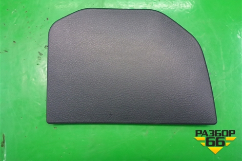 Накладка на торпедо (боковая правая) (MR506446) для Mitsubishi Lancer-9  с 2003-2008г (Лансер)