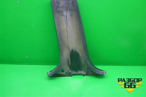 Обшивка стойки центральная нижняя правая (MR444208) для Mitsubishi Lancer-9  с 2003-2008г (Лансер)