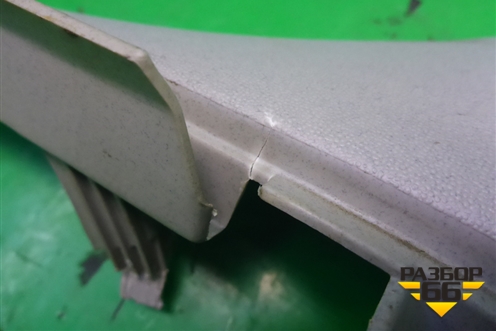 Обшивка стойки задняя верхняя левая (седан) (98ABF31011BMW) для Ford Focus 1 с 1998-2004г (Фокус)