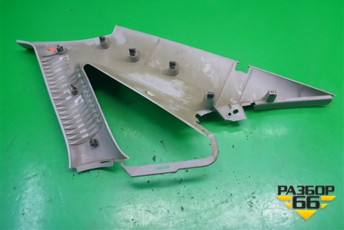 Обшивка стойки задняя верхняя левая (седан) (98ABF31011BMW) для Ford Focus 1 с 1998-2004г (Фокус)