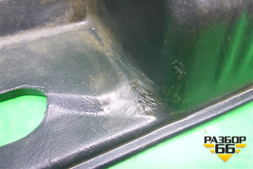 Обшивка багажника (на заднюю панель седан) (98ABF40352BFW) для Ford Focus 1 с 1998-2004г (Фокус)