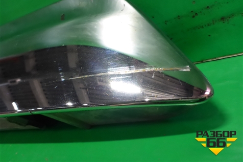 Накладка двери багажника (848102880R) для Nissan Terrano с 2014г (Терано)