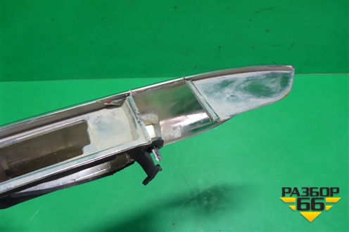 Накладка двери багажника (848102880R) для Nissan Terrano с 2014г (Терано)