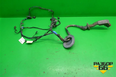 Проводка двери задней правой (YMM502531A) для Land Rover Discovery 3 с 2004-2009г (Дискавери)