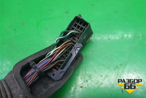 Проводка двери задней правой (YMM502531A) для Land Rover Discovery 3 с 2004-2009г (Дискавери)