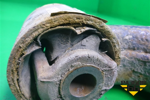 Рычаг задний правый (нижний) для Land Rover Discovery 3 с 2004-2009г (Дискавери)