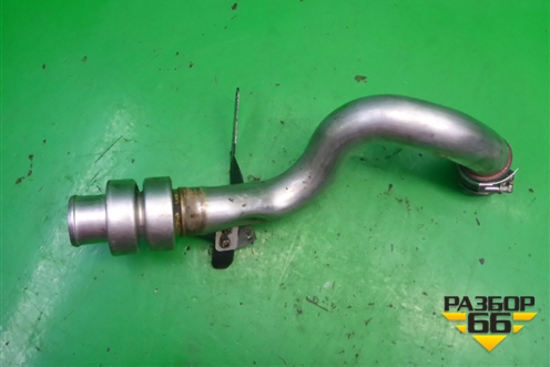 Патрубок интеркулера металический (2.7л 276DT) для Land Rover Discovery 3 с 2004-2009г (Дискавери)