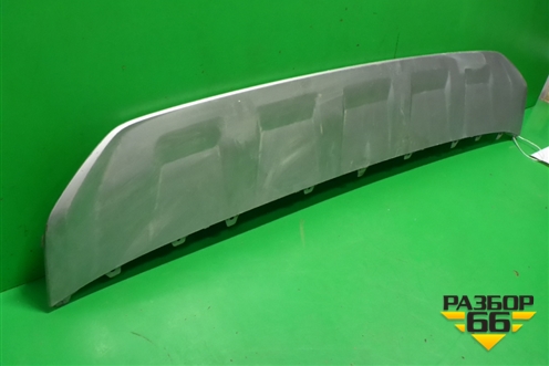 Накладка переднего бампера (4M0807733D) для Audi Q7 c 2015г (Ку 7)