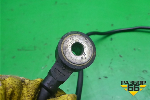 Датчик детонации (2.7л 276DT) для Land Rover Discovery 3 с 2004-2009г (Дискавери)