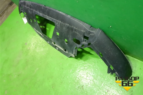 Пыльник переднего бампера центральный (J8A217F775AA) для Land Rover Range Rover Velar с 2017г (Велар)