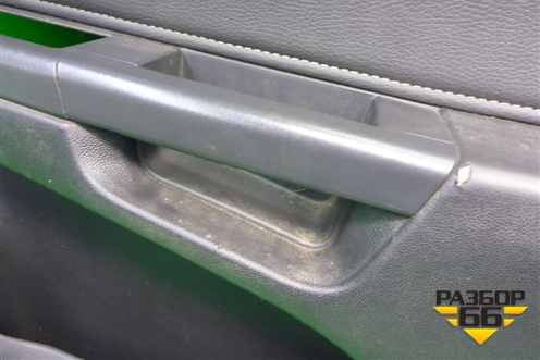 Обшивка двери передней правой под электрику (3х дверный хэтчбек) для Opel Astra H с 2004-2015г (Астра Аш)