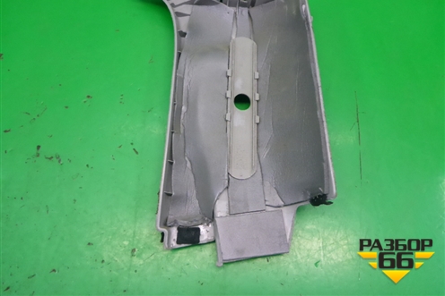 Обшивка стойки центральная верхняя левая (3х дверный хэтчбек) (13113940) для Opel Astra H с 2004-2015г (Астра Аш)