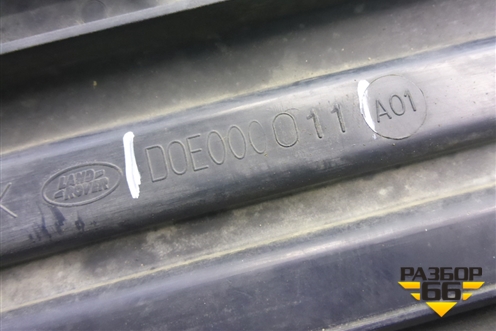 Накладка заднего бампера (верхняя) (DOE000011) для Land Rover Discovery 3 с 2004-2009г (Дискавери)