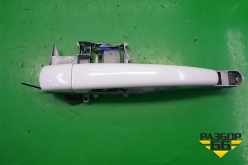 Ручка наружная двери передней правой для Peugeot 408 с 2012г