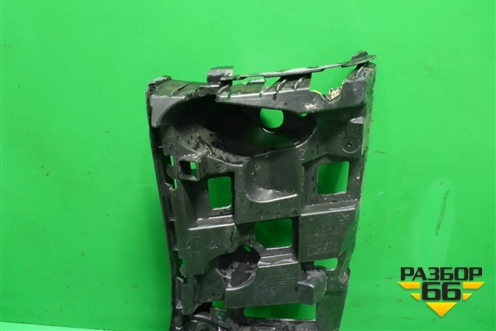 Кронштейн заднего бампера правый (51128069246) для BMW X5 G05 с 2018г (Х5 Г05)