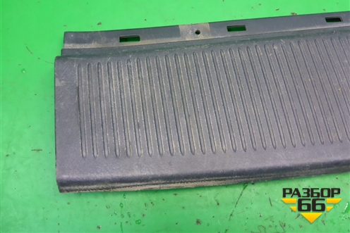 Обшивка багажника на заднюю панель (872523E000) для Kia Sorento I с 2002-2011г (Соренто 1)